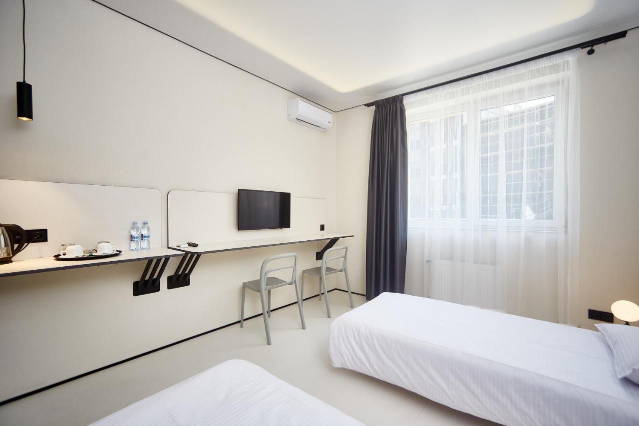 Ultramarinn Hotel Одесса Экстерьер фото