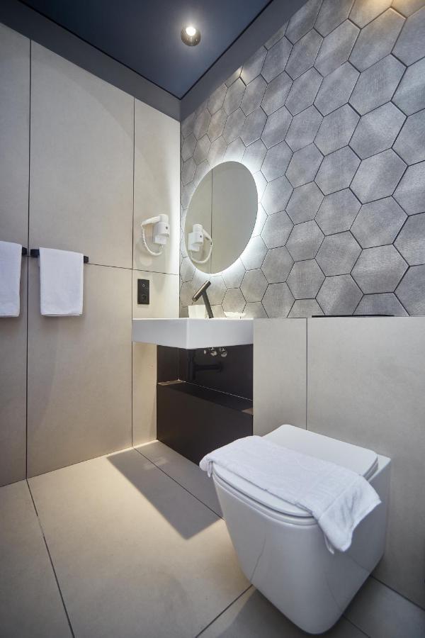 Ultramarinn Hotel Одесса Экстерьер фото