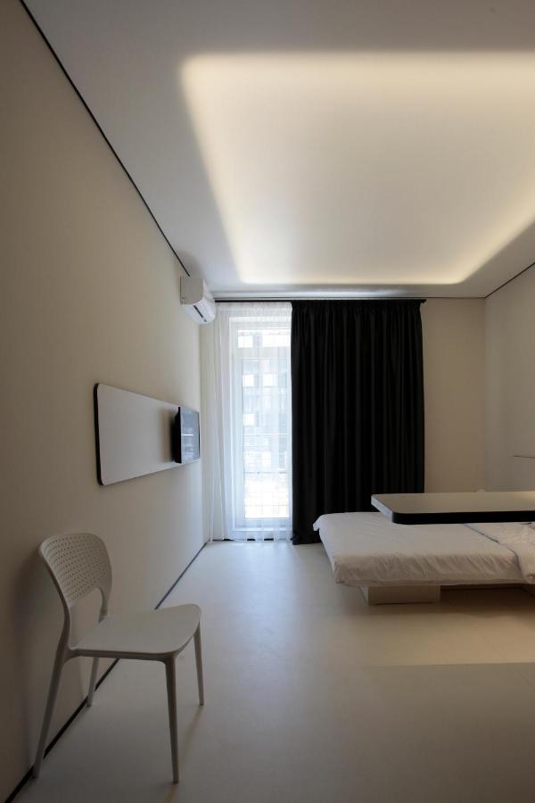 Ultramarinn Hotel Одесса Экстерьер фото