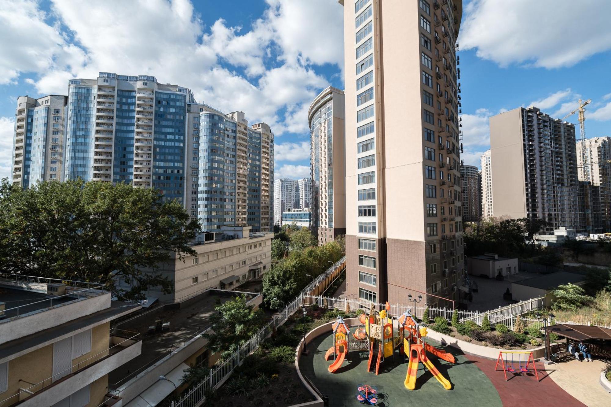 Ultramarinn Hotel Одесса Экстерьер фото