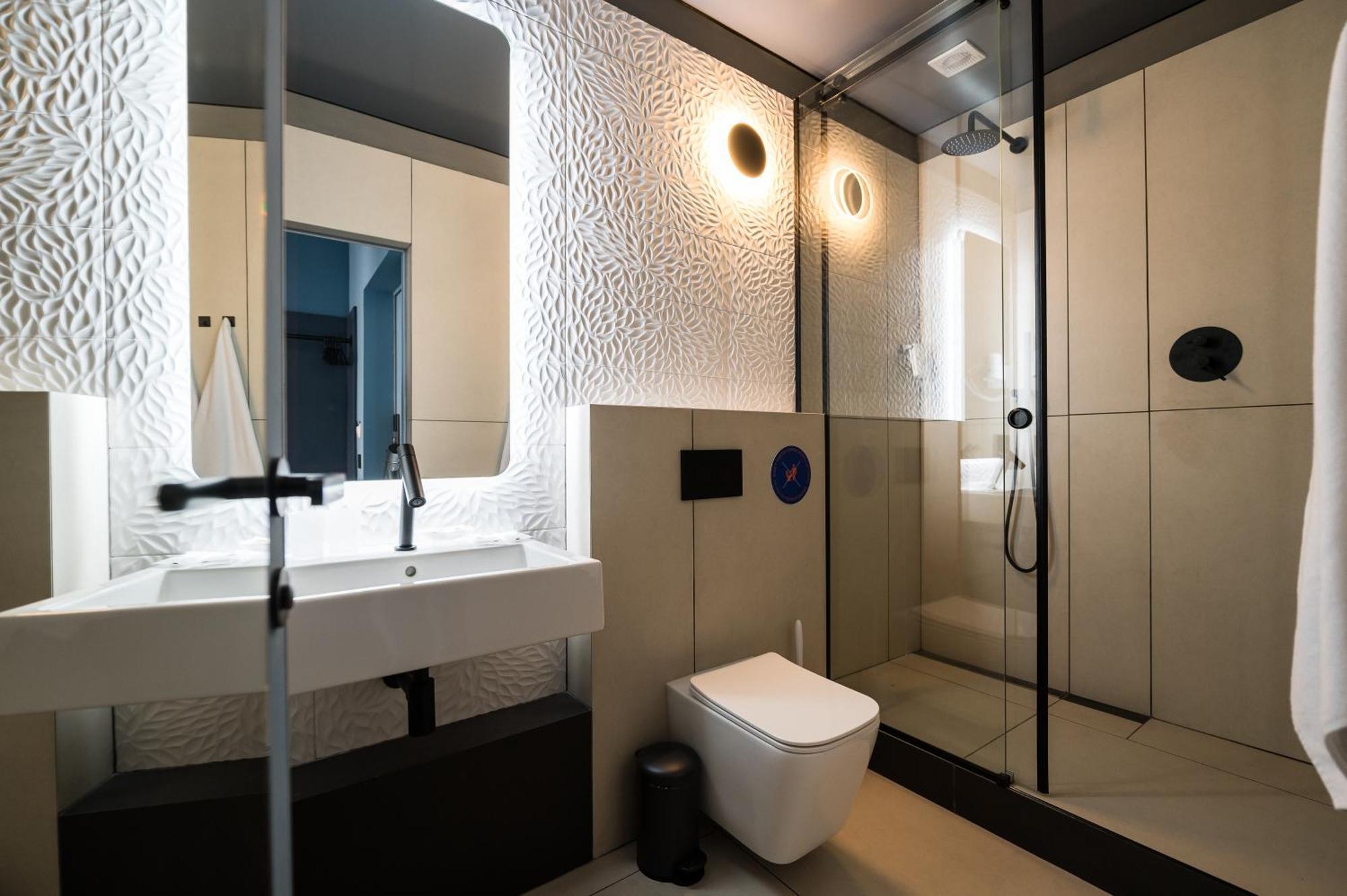 Ultramarinn Hotel Одесса Экстерьер фото