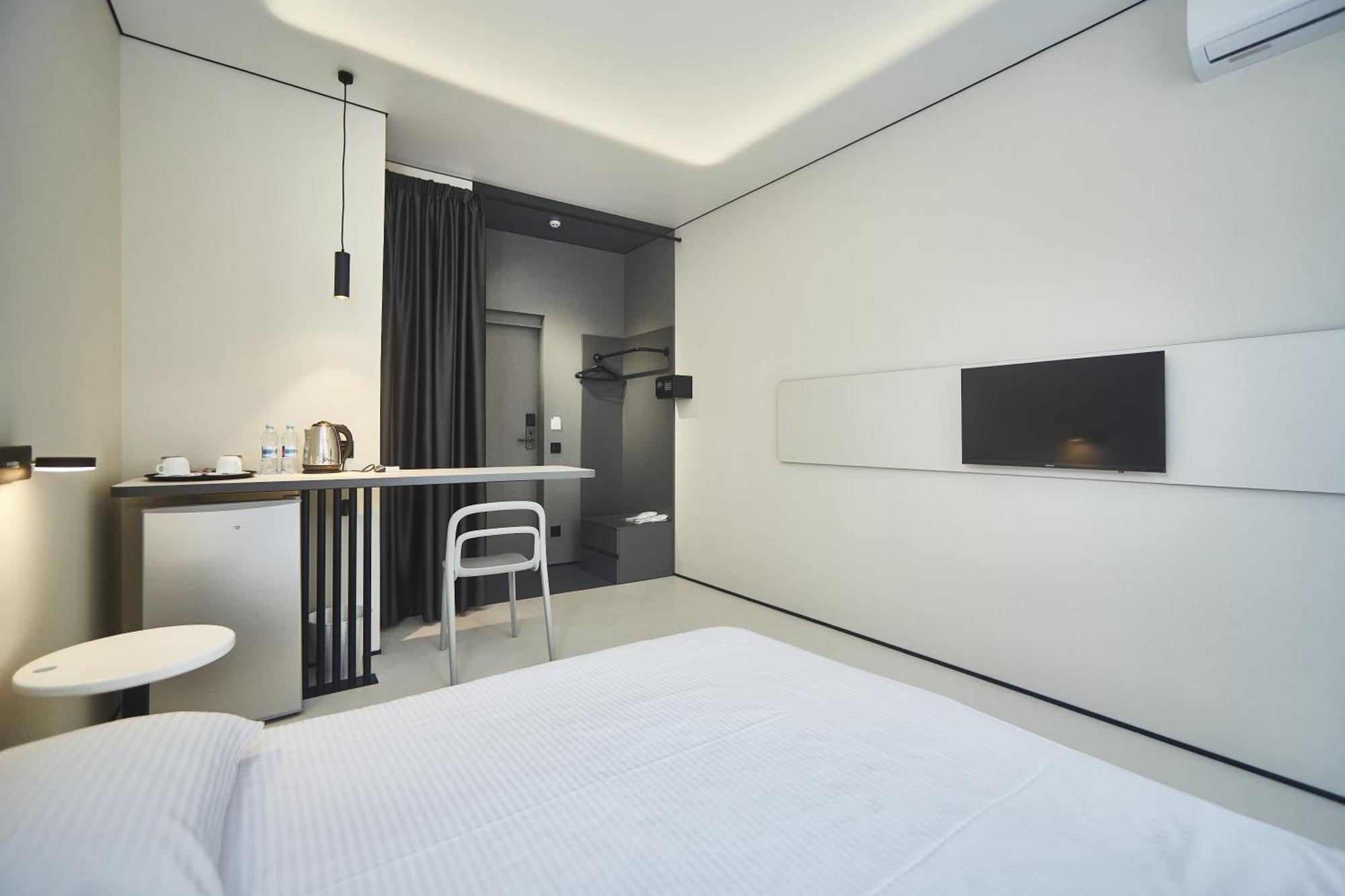 Ultramarinn Hotel Одесса Экстерьер фото