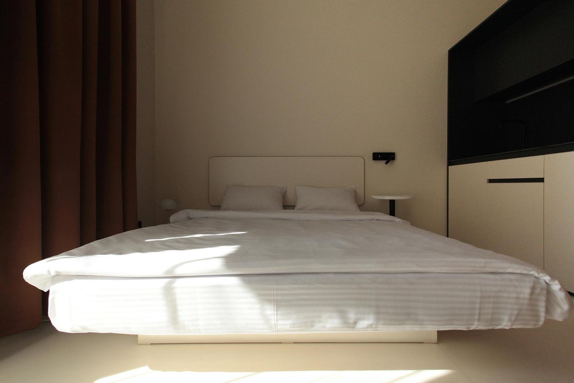 Ultramarinn Hotel Одесса Экстерьер фото
